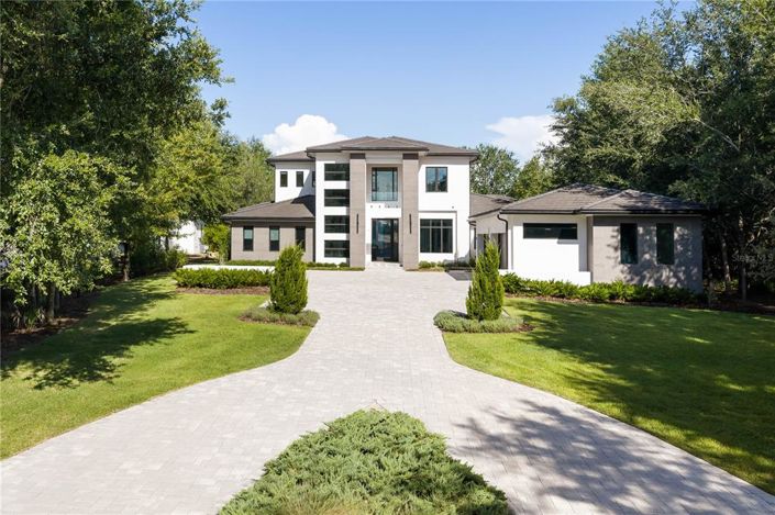 Image No.3-6 Bed House for sale