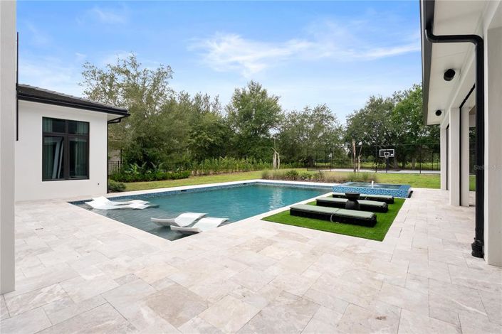 Image No.59-6 Bed House for sale