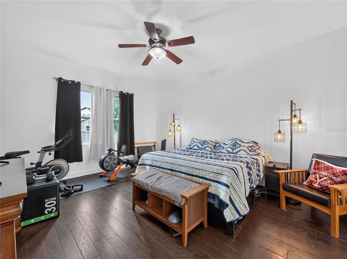 Image No.27-7 Bed House for sale