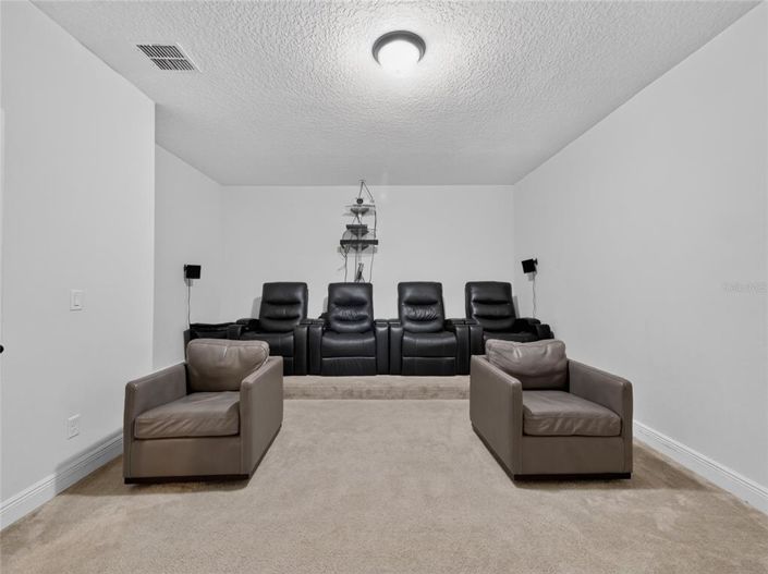 Image No.41-7 Bed House for sale