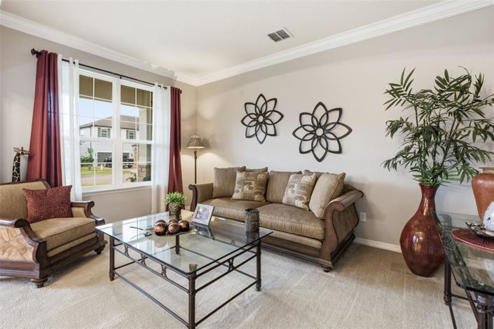 Image No.6-5 Bed House for sale