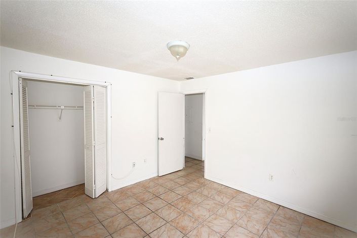 Image No.10-2 Bed Townhouse for sale