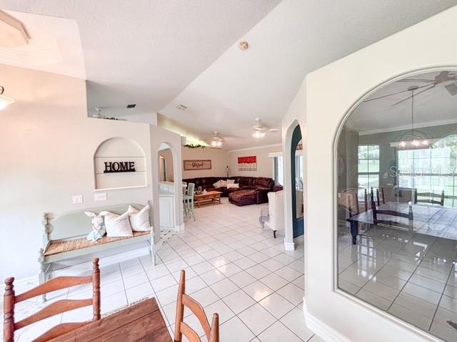 Image No.18-5 Bed House for sale