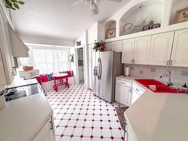 Image No.26-5 Bed House for sale