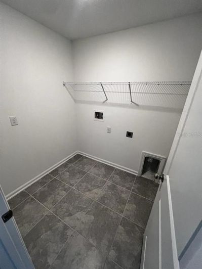 Image No.34-4 Bed House for sale