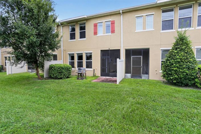 Image No.40-3 Bed Townhouse for sale