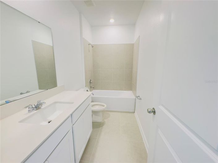 Image No.27-3 Bed Townhouse for sale
