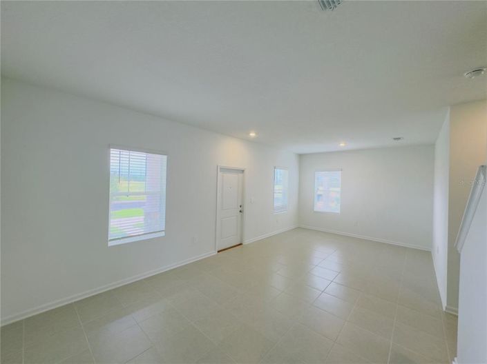 Image No.4-3 Bed Townhouse for sale