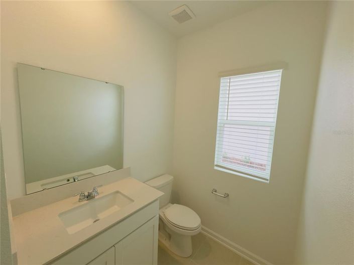 Image No.8-3 Bed Townhouse for sale