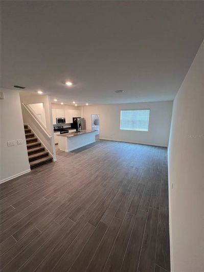 Image No.4-4 Bed Townhouse for sale