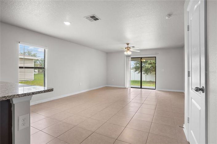 Image No.12-Maison de 4 chambres à vendre à Saint John
