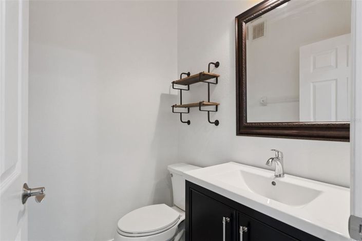 Image No.20-3 Bed Townhouse for sale