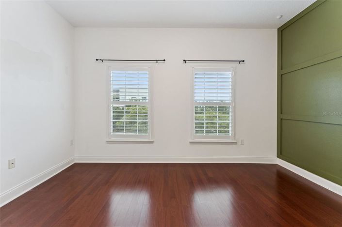 Image No.26-3 Bed Townhouse for sale