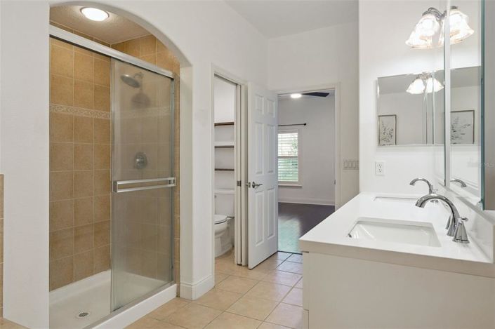 Image No.29-3 Bed Townhouse for sale