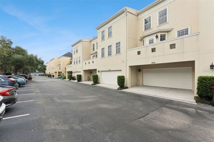 Image No.39-3 Bed Townhouse for sale