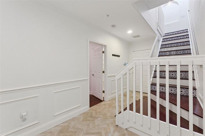 Image No.4-3 Bed Townhouse for sale