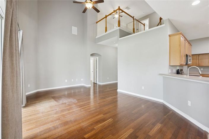 Image No.19-4 Bed House for sale