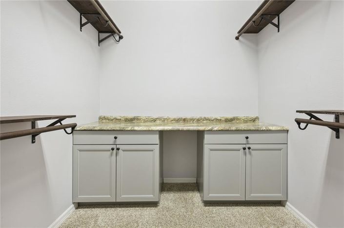 Image No.35-4 Bed House for sale