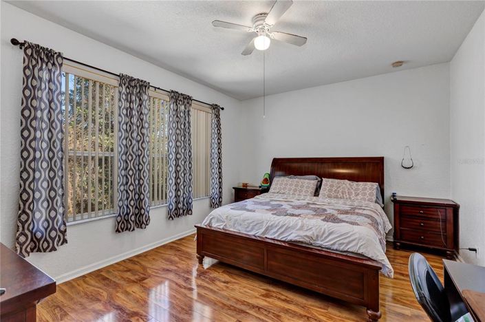 Image No.11-4 Bed House for sale
