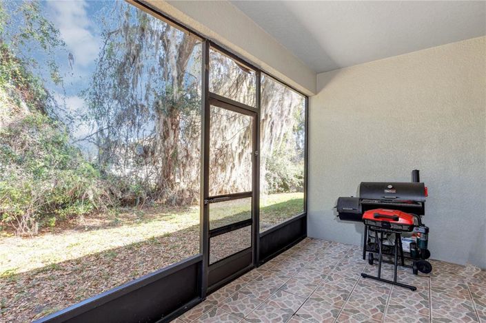 Image No.30-4 Bed House for sale