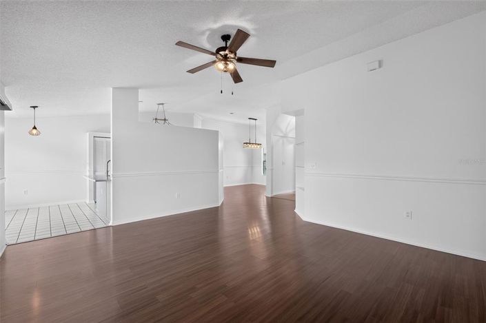 Image No.2-3 Bed House for sale