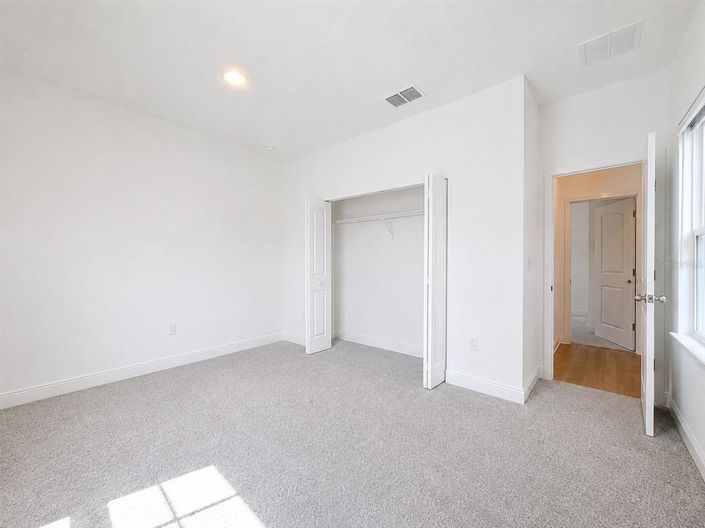 Image No.32-5 Bed House for sale