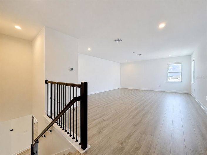 Image No.36-5 Bed House for sale