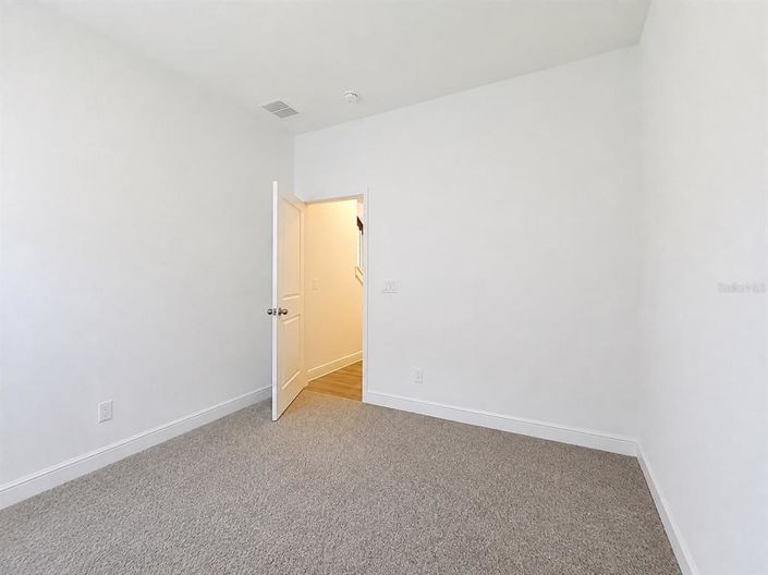 Image No.37-5 Bed House for sale