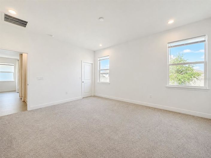 Image No.43-5 Bed House for sale