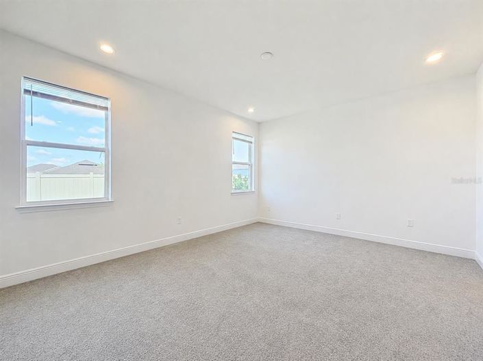 Image No.44-5 Bed House for sale