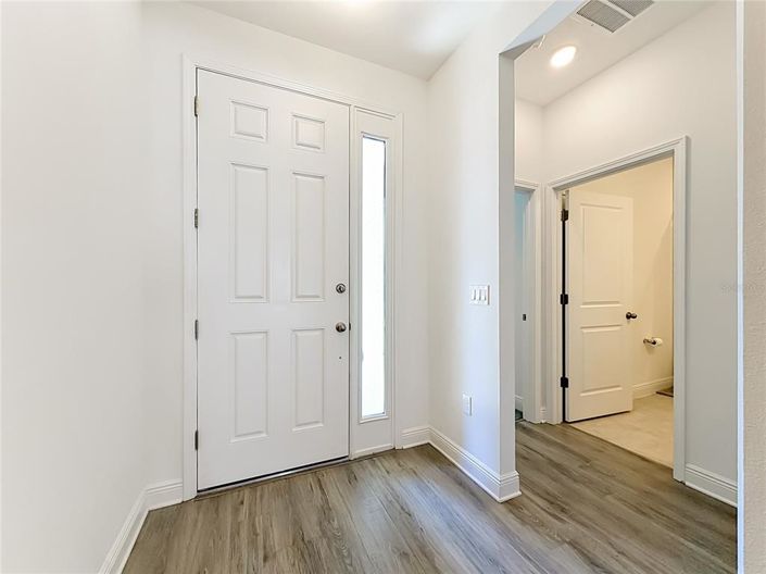 Image No.7-5 Bed House for sale