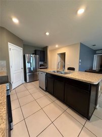 fa005713-104
