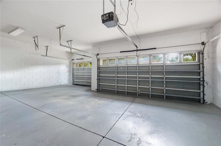 Image No.14-3 Bed House for sale