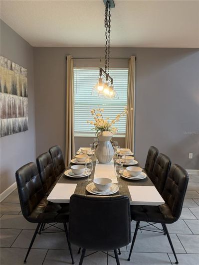 Image No.3-5 Bed House for sale