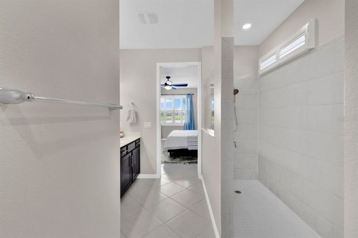 Image No.15-3 Bed House for sale