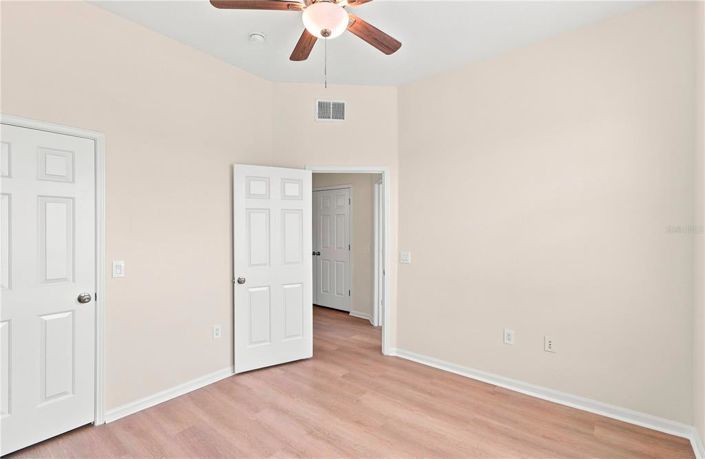 Image No.24-4 Bed Apartment for sale
