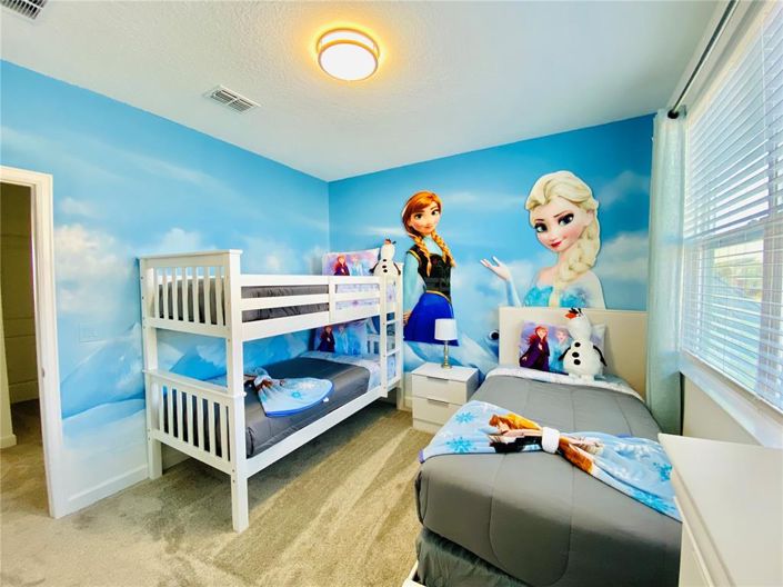 Image No.31-5 Bed House for sale
