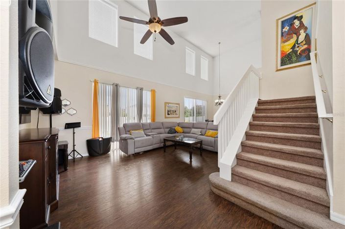 Image No.9-4 Bed House for sale