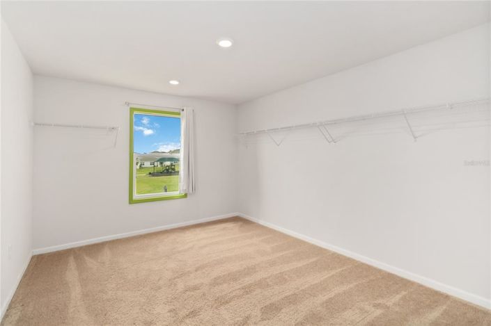 Image No.16-5 Bed House for sale