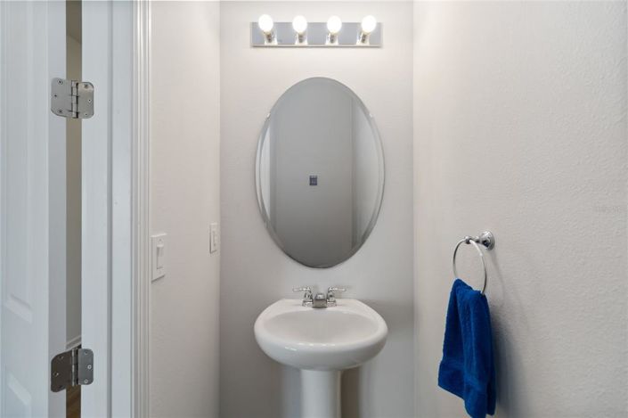 Image No.27-5 Bed House for sale