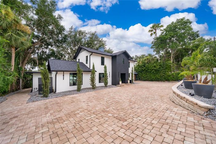 Image No.2-3 Bed House for sale