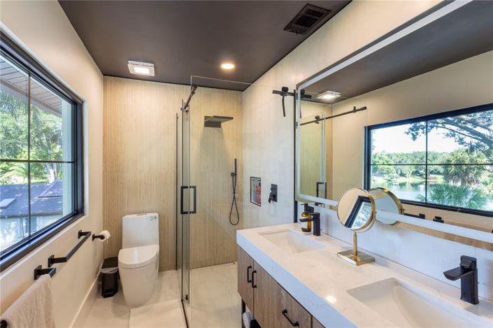 Image No.35-3 Bed House for sale