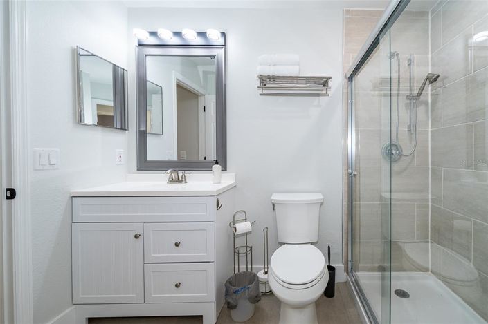 Image No.22-4 Bed House for sale