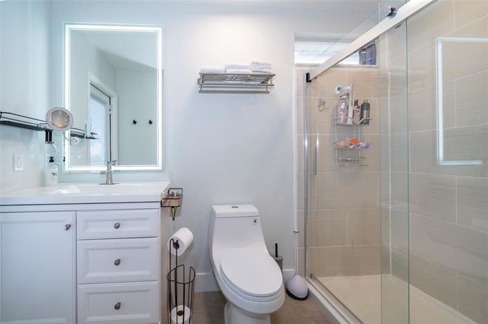 Image No.24-4 Bed House for sale