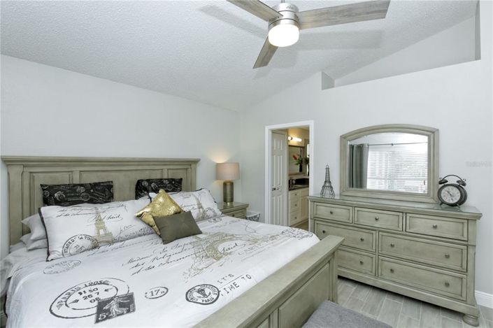 Image No.17-3 Bed Villa for sale