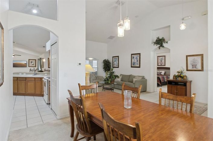 Image No.7-4 Bed House for sale