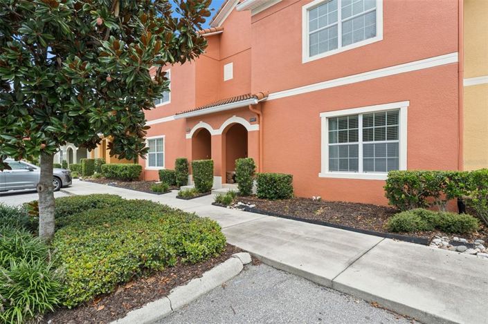 Image No.3-4 Bed Townhouse for sale