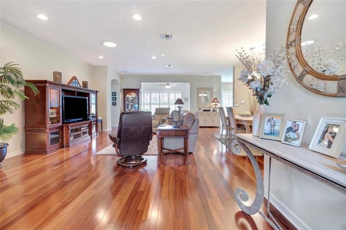Image No.4-3 Bed House for sale