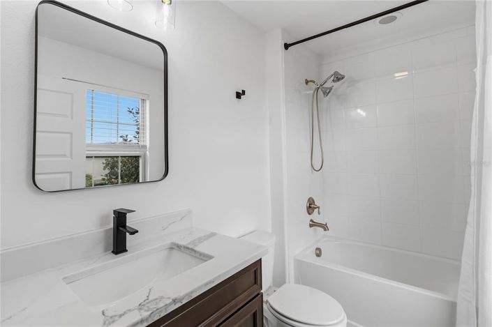 Image No.36-4 Bed House for sale