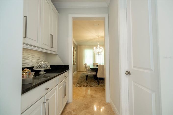 Image No.23-7 Bed House for sale